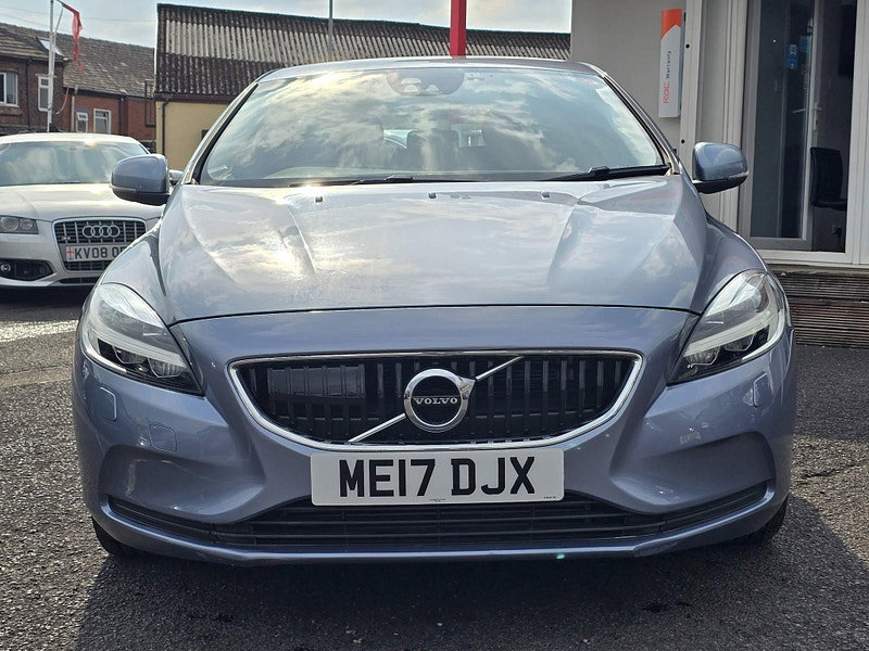 Volvo V40 1.5 T3 Momentum Nav Plus Auto Euro 6 (s/s) 5dr 5dr Automatic 2017