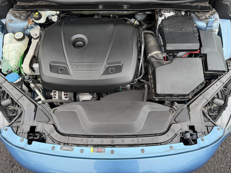 Volvo V40 1.5 T3 SE Hatchback 5dr Petrol Auto Euro 6 (s/s) (152 ps) 5dr Automatic 2015