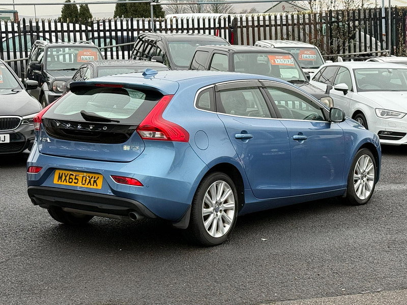 Volvo V40 1.5 T3 SE Hatchback 5dr Petrol Auto Euro 6 (s/s) (152 ps) 5dr Automatic 2015