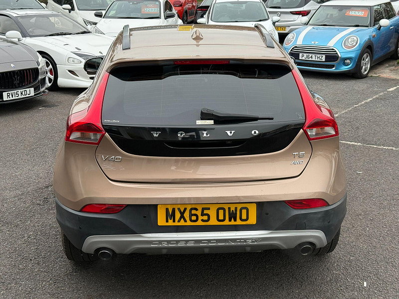 Volvo V40 Cross Country 2.0 T5 Lux Nav Auto AWD Euro 6 (s/s) 5dr 5dr Automatic 2015