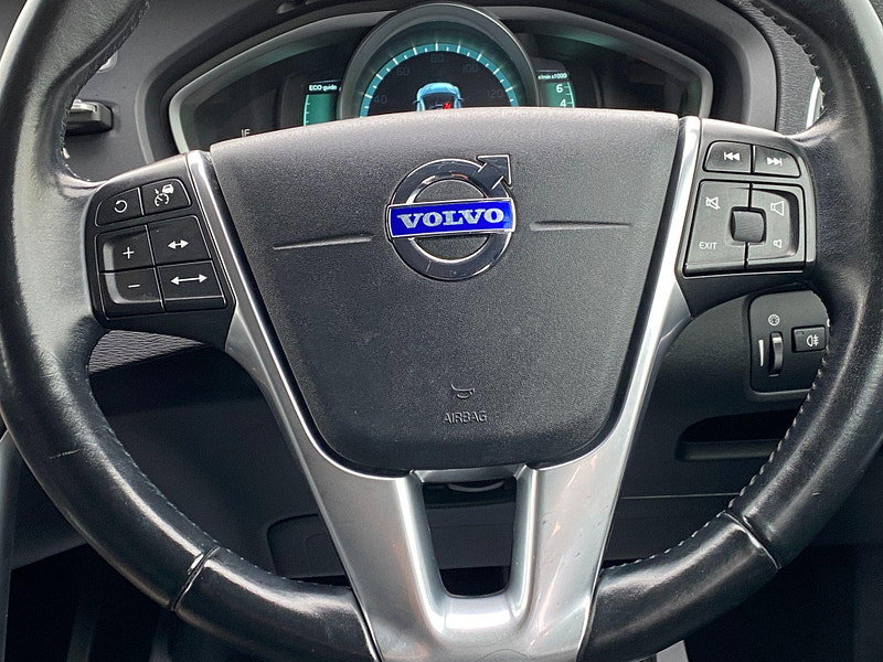 Volvo V40 Cross Country 2.0 T5 Lux Nav Geartronic AWD Euro 6 (s/s) 5dr 5dr Automatic 2014