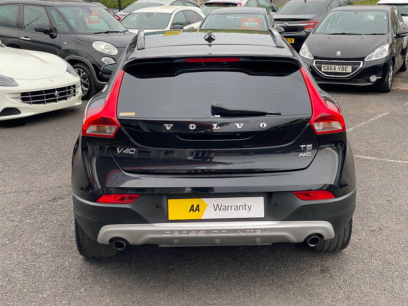 Volvo V40 Cross Country 2.0 T5 Lux Nav Geartronic AWD Euro 6 (s/s) 5dr 5dr Automatic 2014