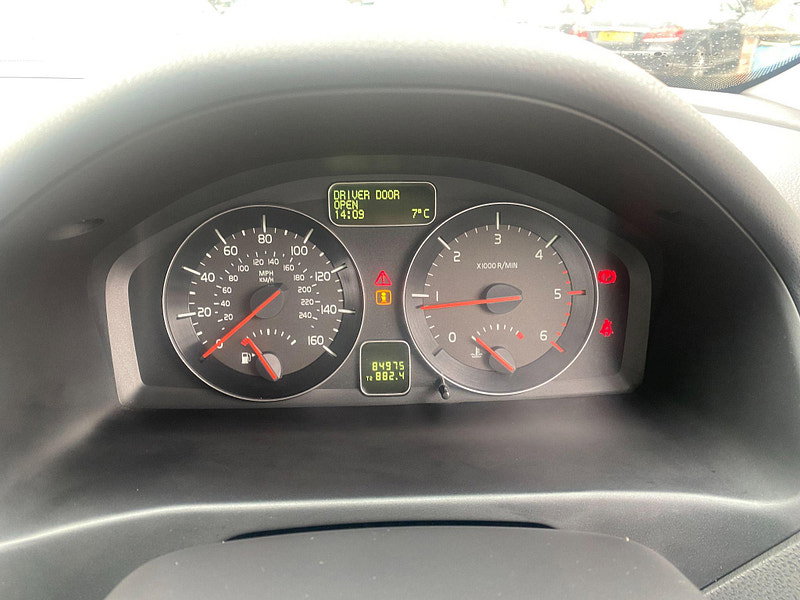 Volvo V50 1.6D DRIVe SE Lux Euro 4 (s/s) 5dr 5dr Manual 2010