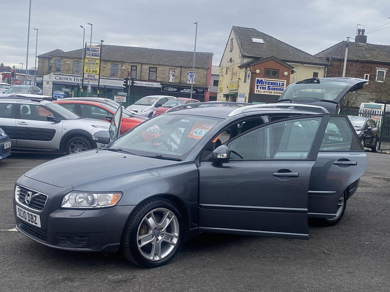 Volvo V50 1.6D DRIVe SE Lux Euro 4 (s/s) 5dr 5dr Manual 2010