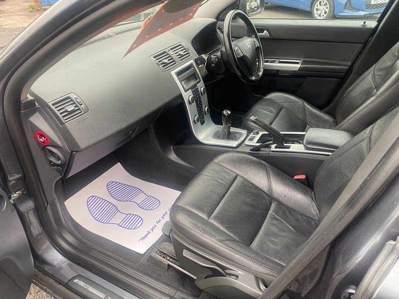 Volvo V50 1.6D DRIVe SE Lux Euro 4 (s/s) 5dr 5dr Manual 2010