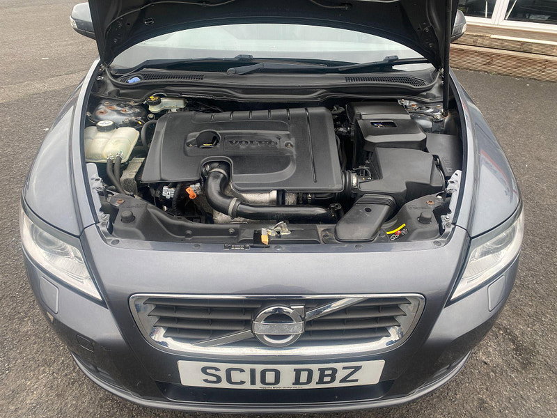 Volvo V50 1.6D DRIVe SE Lux Euro 4 (s/s) 5dr 5dr Manual 2010
