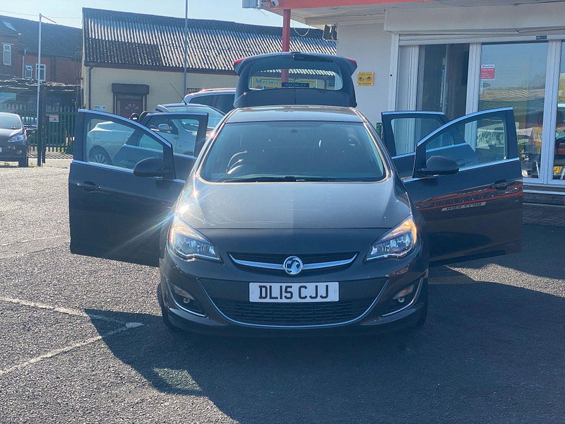 Vauxhall Astra 1.4i SRi Euro 6 5dr 5dr Manual 2015
