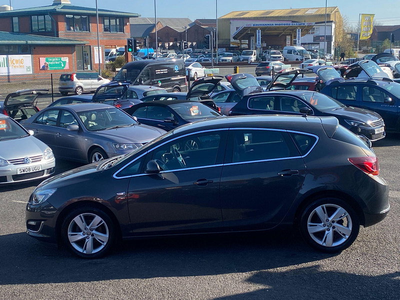 Vauxhall Astra 1.4i SRi Euro 6 5dr 5dr Manual 2015