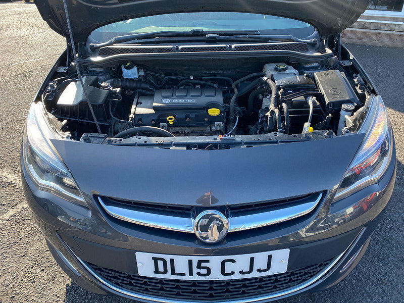 Vauxhall Astra 1.4i SRi Euro 6 5dr 5dr Manual 2015