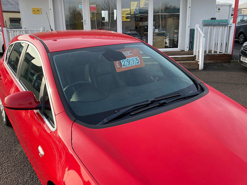 Vauxhall Astra 1.6 16v Elite Euro 5 5dr 5dr Manual 2012