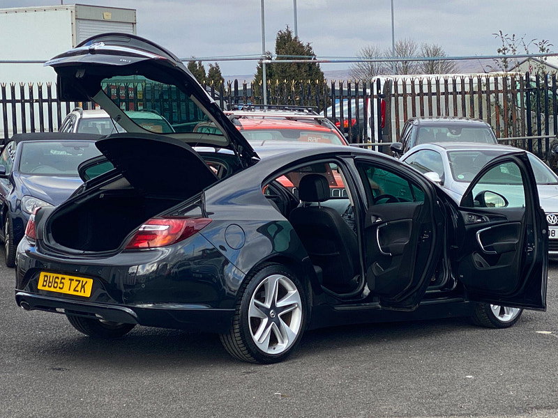 Vauxhall Insignia 2.0 CDTi SRi Nav Euro 6 (s/s) 5dr 5dr Manual 2015