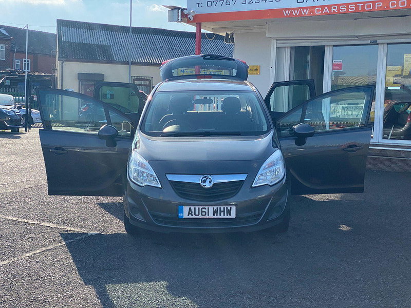Vauxhall Meriva 1.4 16V Exclusiv Euro 5 5dr (Non AC) 5dr Manual 2011