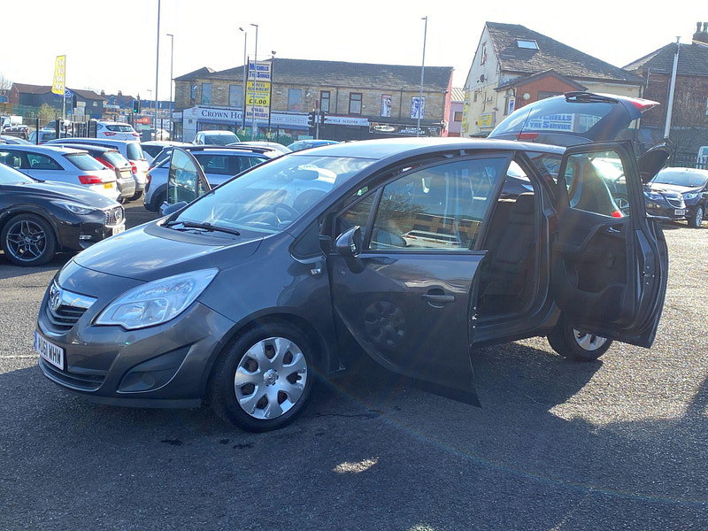 Vauxhall Meriva 1.4 16V Exclusiv Euro 5 5dr (Non AC) 5dr Manual 2011