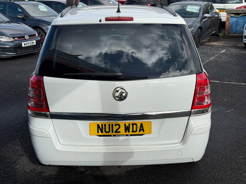 Vauxhall Zafira 1.6 16V Exclusiv Euro 5 5dr 5dr Manual 2012