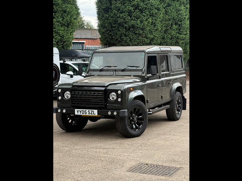Land Rover DEFENDER 110