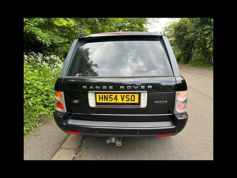 Land Rover Range Rover 3.0 Td6 Vogue Auto 4WD 5dr 5dr Automatic 2026