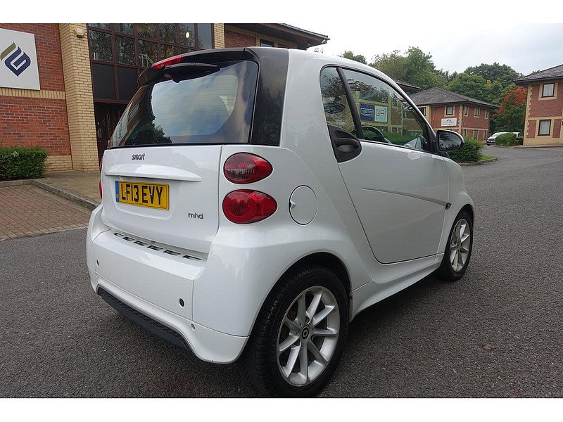 Smart ForTwo 1.0 MHD Passion Coupe 2dr Petrol SoftTouch Euro 5 (s/s) (71 bhp) 2dr Automatic 2026