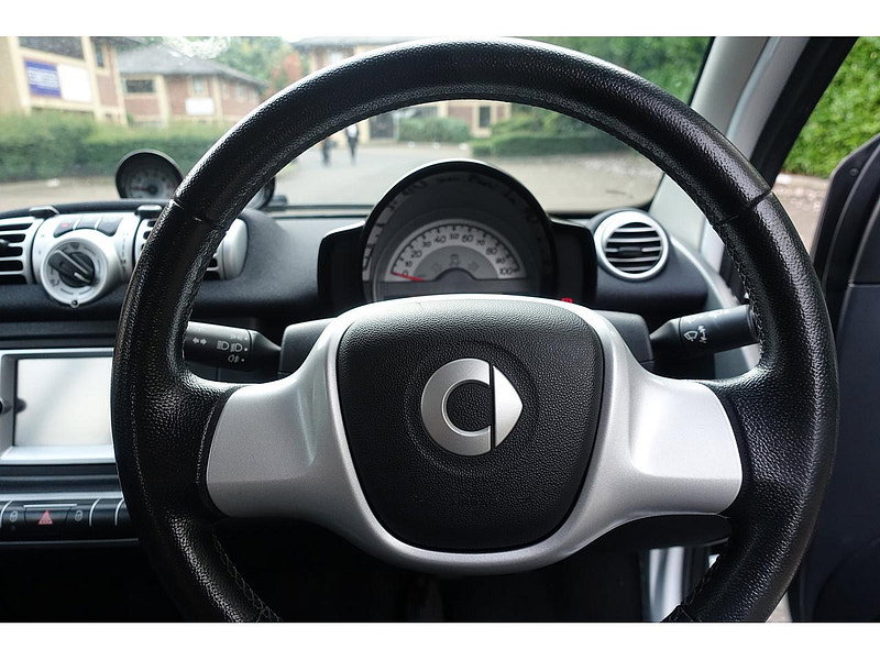 Smart ForTwo 1.0 MHD Passion Coupe 2dr Petrol SoftTouch Euro 5 (s/s) (71 bhp) 2dr Automatic 2026