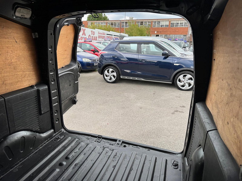 Citroen Berlingo 1.6 HDi 625 Enterprise Panel Van 5dr Diesel Manual L1 (Euro 5) (133 g/km, 75 bhp) 5dr Manual 2026
