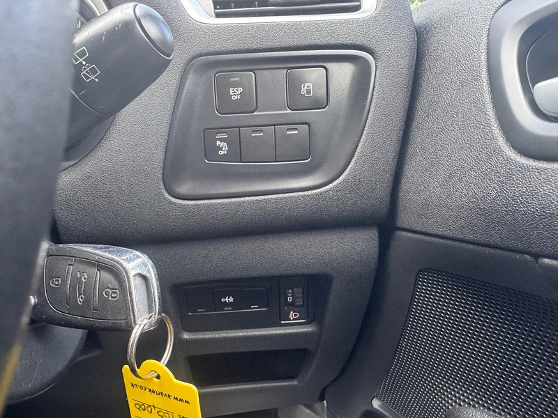 Citroen C4 1.6 HDi VTR+ Euro 5 5dr 5dr Manual 2026