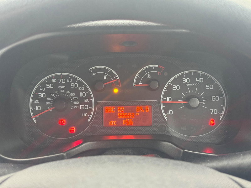 Citroen Nemo 1.3 HDi 660 16v LX FWD L1 H1 3dr 3dr Manual 2026