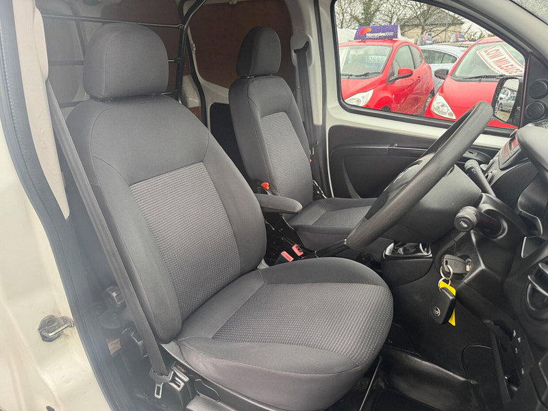 Citroen Nemo 1.3 HDi 660 16v LX FWD L1 H1 3dr 3dr Manual 2026