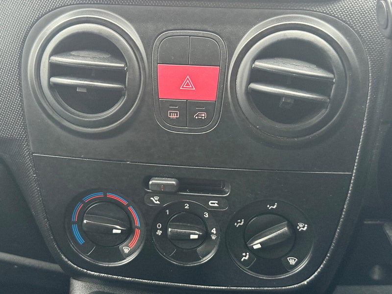 Citroen Nemo 1.3 HDi 660 16v LX FWD L1 H1 3dr 3dr Manual 2026
