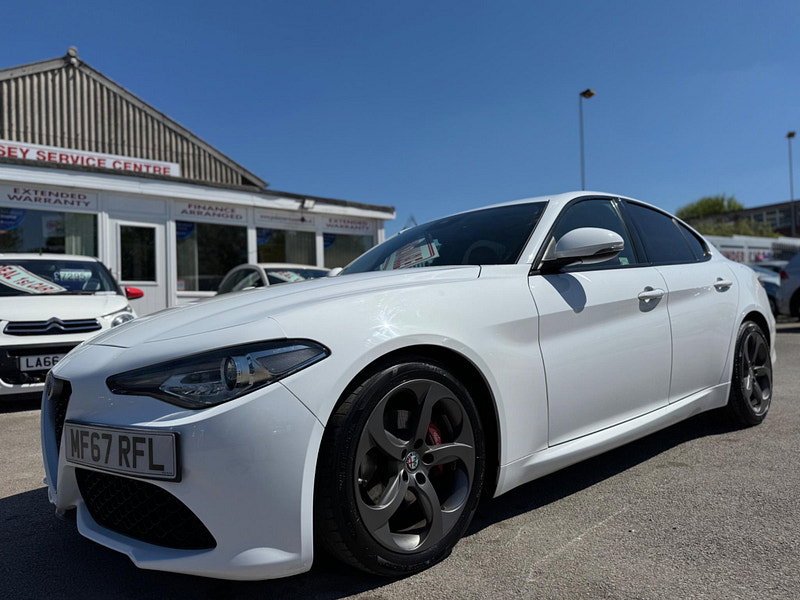 Alfa Romeo Giulia 2.2 TD Speciale Auto Euro 6 (s/s) 4dr 4dr Automatic 2026
