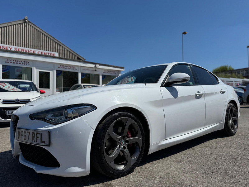 Alfa Romeo Giulia 2.2 TD Speciale Auto Euro 6 (s/s) 4dr 4dr Automatic 2026