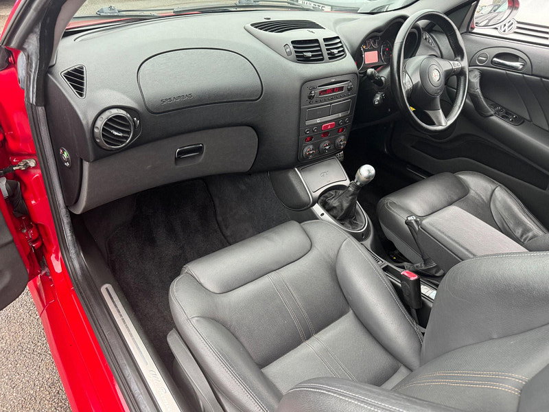 Alfa Romeo GT 1.9 JTDM 16V Cloverleaf 2dr 2dr Manual 2026