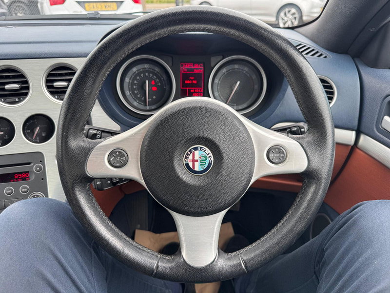 Alfa Romeo Spider 2.2 JTS 2dr 2dr Manual 2026