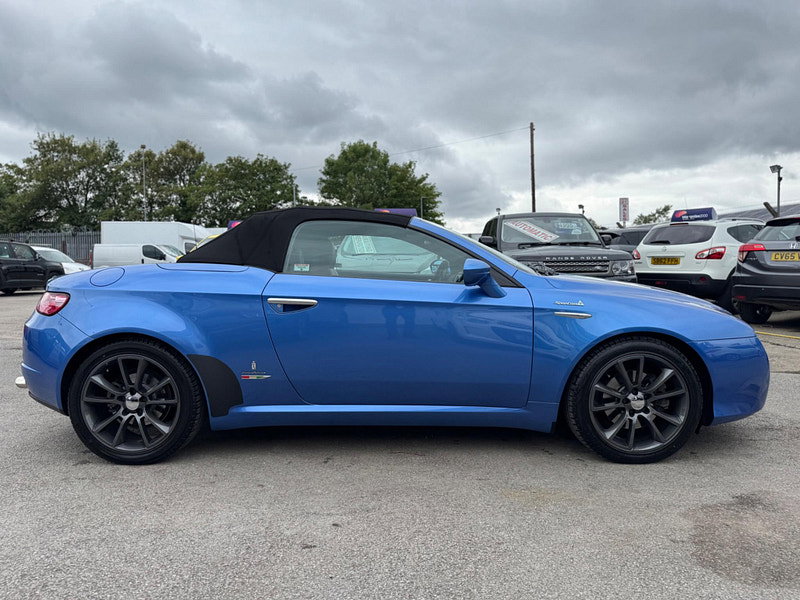 Alfa Romeo Spider 2.2 JTS 2dr 2dr Manual 2026