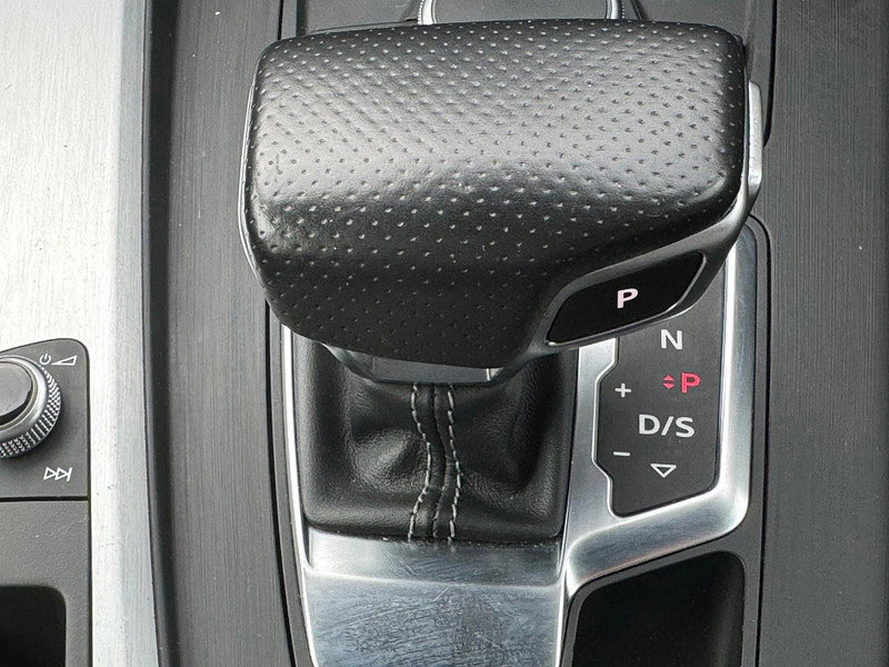 Audi A4 3.0 TDI V6 S line S Tronic quattro Euro 6 (s/s) 4dr 4dr Automatic 2026
