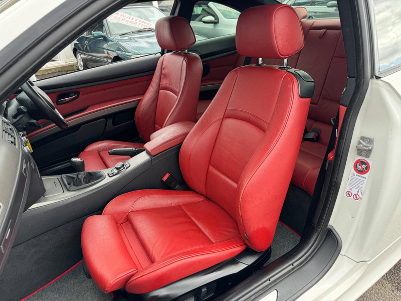 BMW 3 Series 2.0 318i Sport Plus Edition Euro 5 2dr 2dr Manual 2026