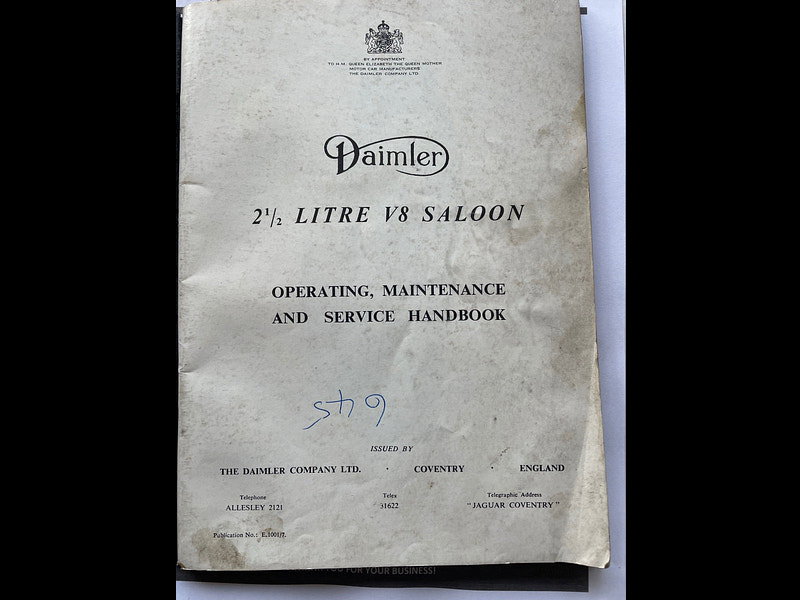 Daimler V8-250  4dr Automatic 2026
