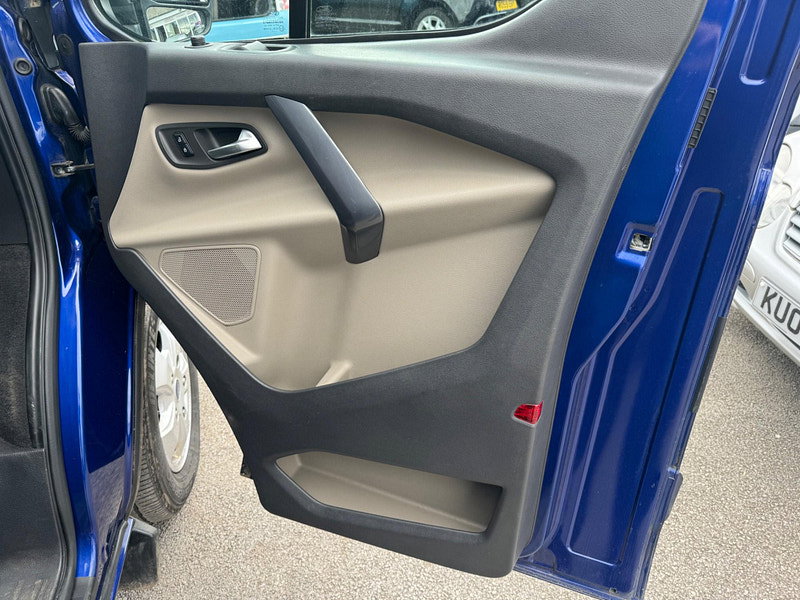 Ford Tourneo Custom 2.0 310 EcoBlue Titanium L1 Euro 6 (s/s) 5dr 5dr Manual 2026