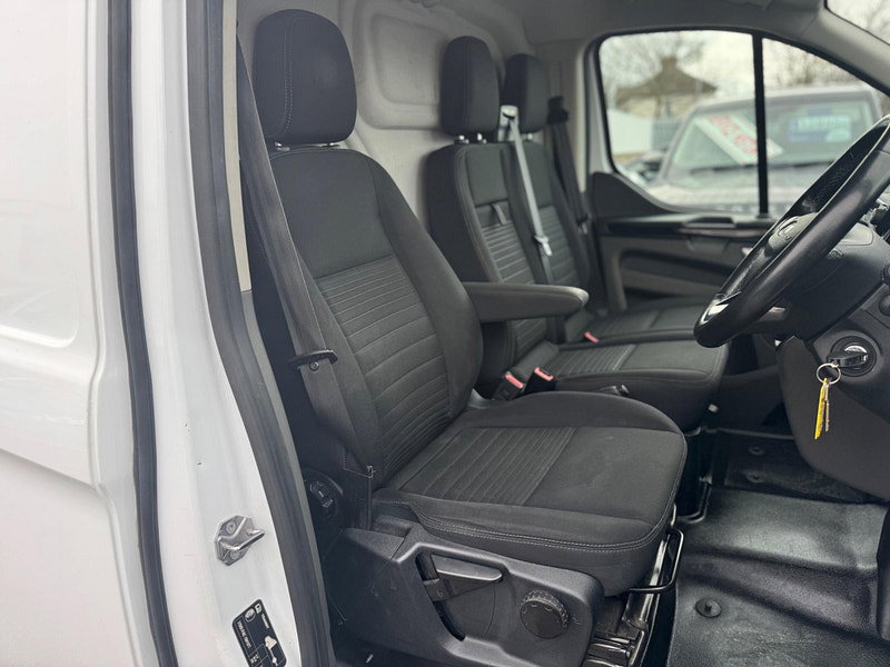 Ford Transit Custom 2.0 300 EcoBlue Limited L1 H1 Euro 6 (s/s) 5dr 5dr Manual 2026