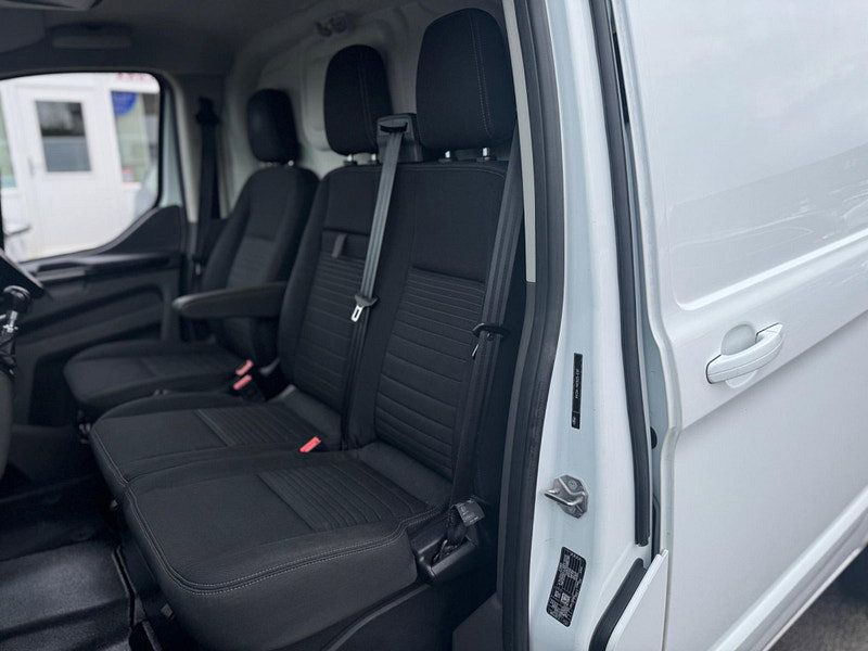 Ford Transit Custom 2.0 300 EcoBlue Limited L1 H1 Euro 6 (s/s) 5dr 5dr Manual 2026