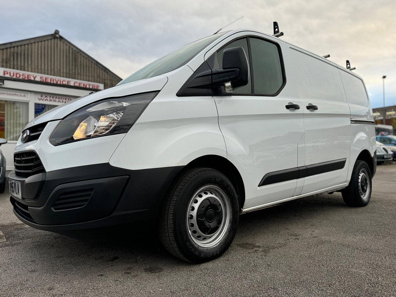 Ford Transit Custom 2.2 TDCi 270 ECOnetic L1 H1 5dr 5dr Manual 2026