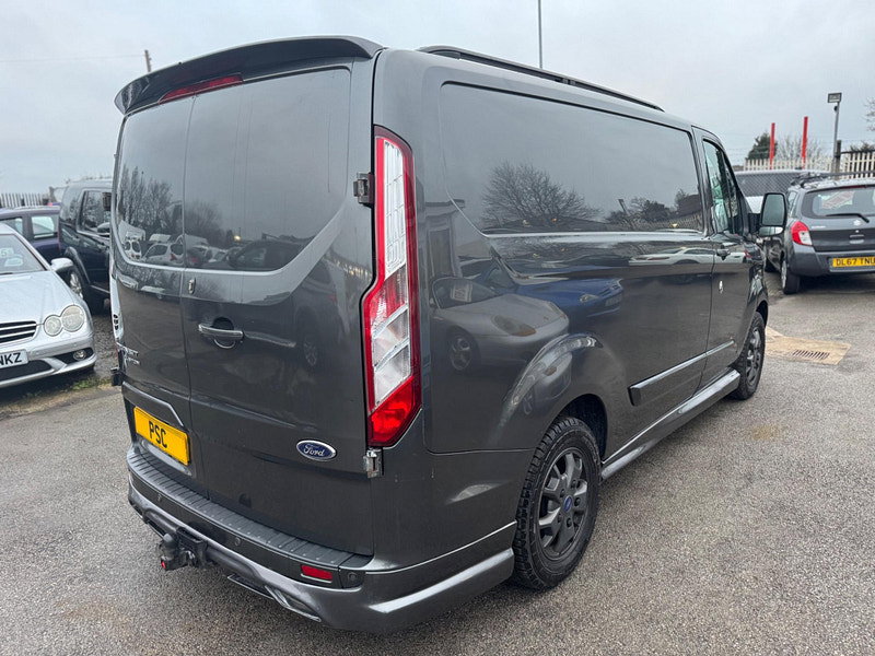 Ford Transit Custom 2.2 TDCi 270 Limited L1 H1 5dr 5dr Manual 2026