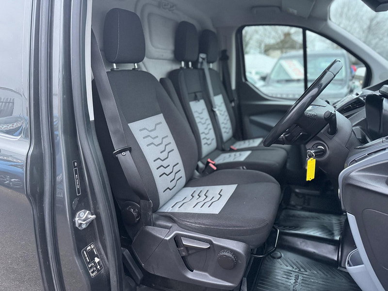 Ford Transit Custom 2.2 TDCi 270 Limited L1 H1 5dr 5dr Manual 2026