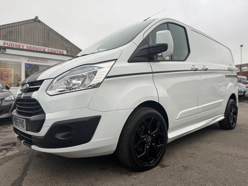 Ford Transit Custom 2.2 TDCi 270 Limited L1 H1 5dr 5dr Manual 2026