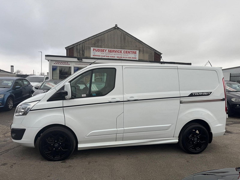 Ford Transit Custom 2.2 TDCi 270 Limited L1 H1 5dr 5dr Manual 2026