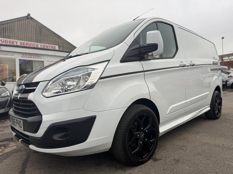 Ford Transit Custom 2.2 TDCi 270 Limited L1 H1 5dr 5dr Manual 2026