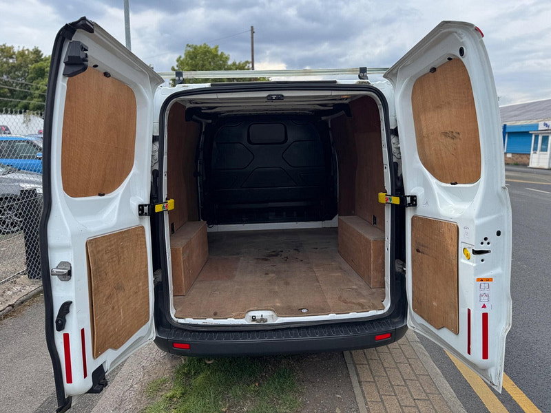 Ford Transit Custom 2.2 TDCi 290 L1 H1 5dr 5dr Manual 2026
