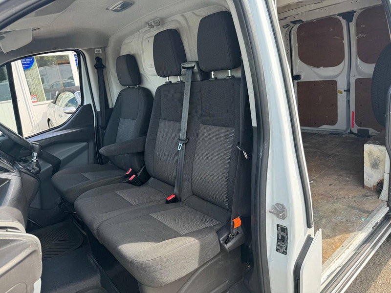 Ford Transit Custom 2.2 TDCi 290 L1 H1 5dr 5dr Manual 2026
