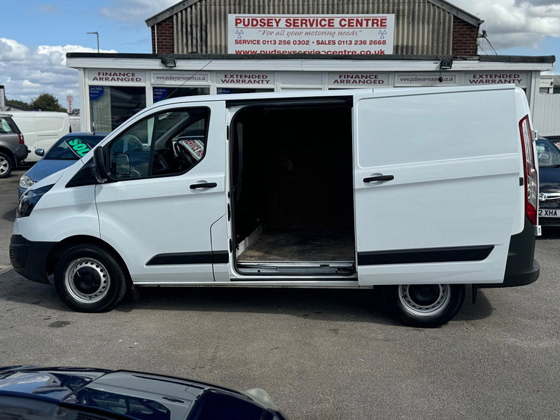 Ford Transit Custom 2.2 TDCi 290 L1 H1 5dr 5dr Manual 2026