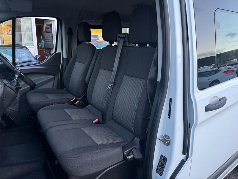 Ford Transit Custom 2.2 TDCi 290 L2 H1 5dr 5dr Manual 2026
