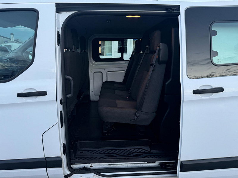 Ford Transit Custom 2.2 TDCi 290 L2 H1 5dr 5dr Manual 2026