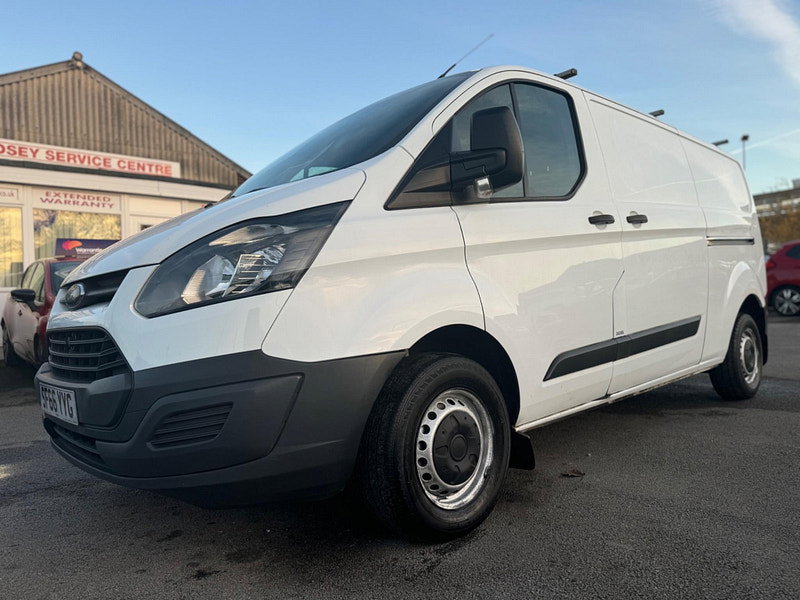 Ford Transit Custom 2.2 TDCi 290 L2 H1 5dr 5dr Manual 2026